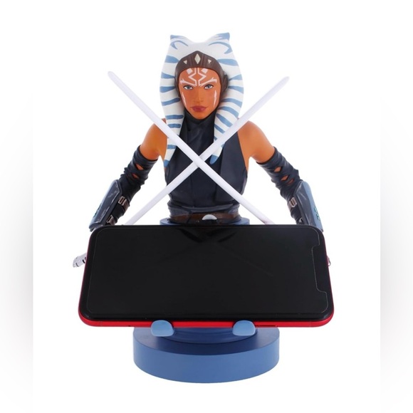 Star Wars - Exquisite Gaming -Rebels - Ahsoka Tano Phone/Controller Stand/Holder - Picture 3 of 9